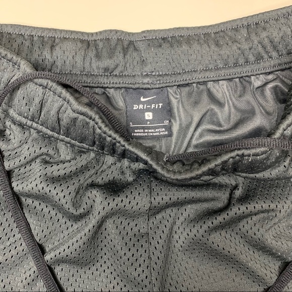 Nike 8” Dri Fit Athletic Shorts Gray Men’s Size Small - Picture 4 of 7